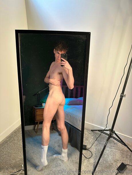 Jaydentaylorxxx hot star pics