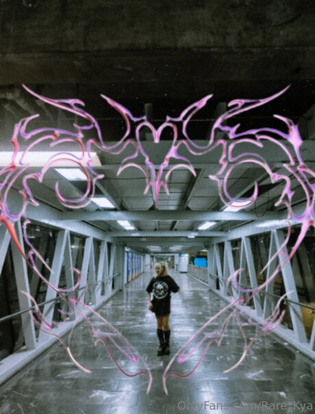 Rare Kya erotic model image