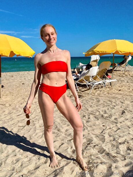 Lele Rose sex star photos