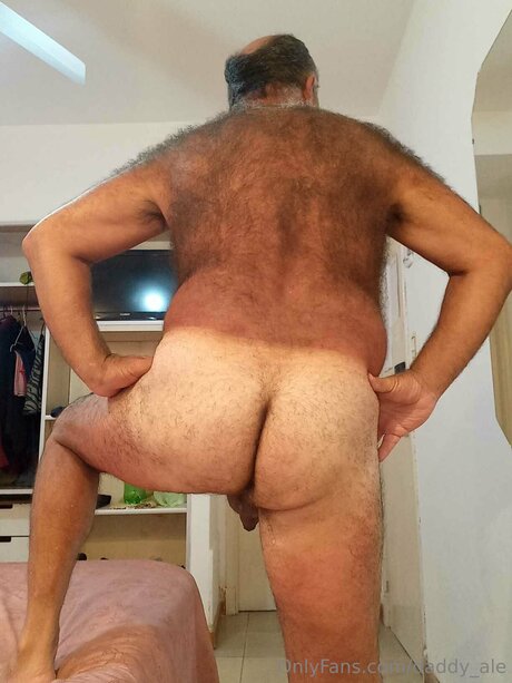 Daddy Ale star porn picture