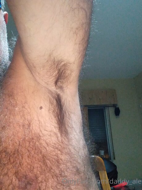 Daddy Ale star nice pic