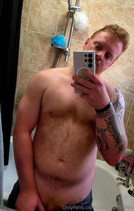 Daddygirthfree star nude photo