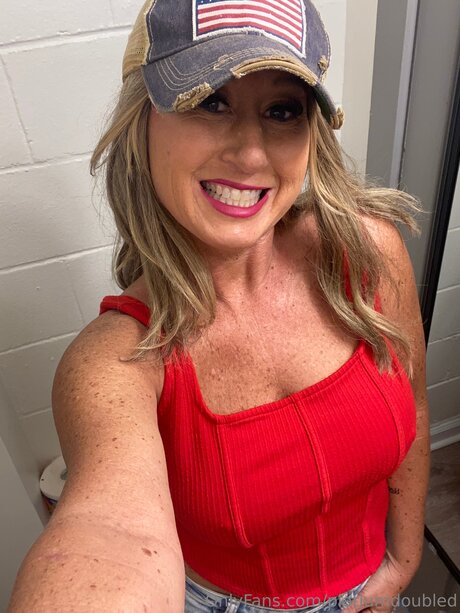 Platiumdoubled naked pornstar pic