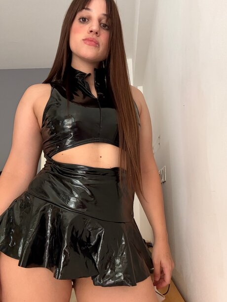 Charlottesweetass model erotic gallery