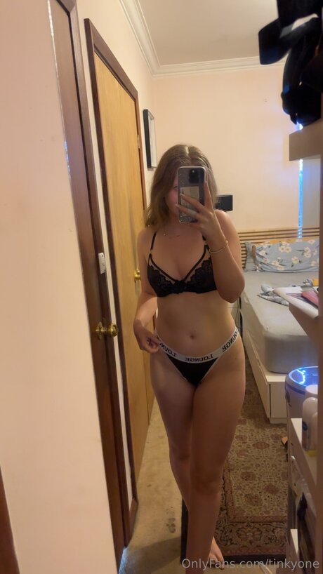 Tinkyone pornographic actress gallery