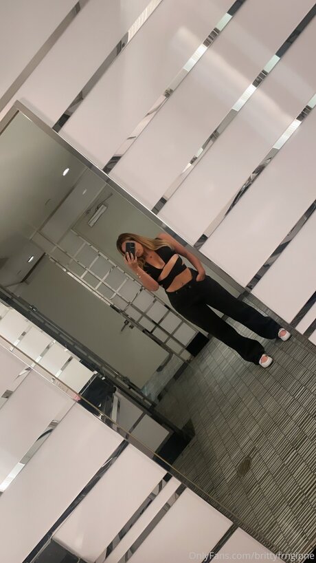 Brittyfrngipne porn star img