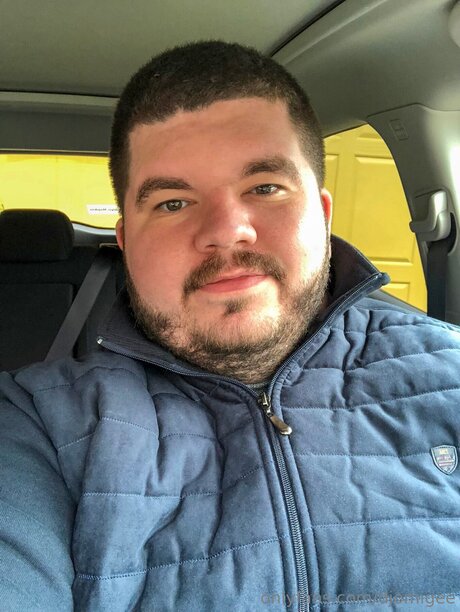 Djomigee pretty pornstar img