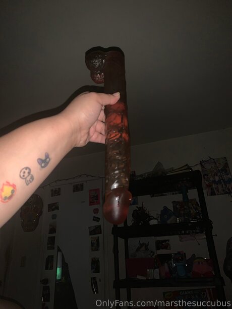 Marsthesuccubus pretty model pictures