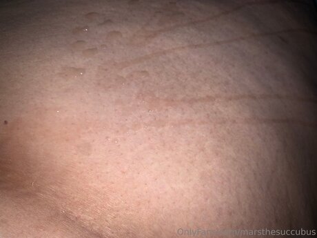 Marsthesuccubus sexy actress gallery