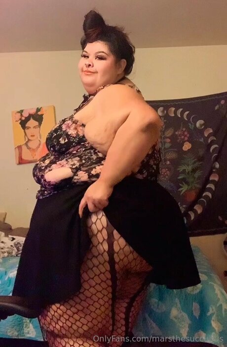 Marsthesuccubus model perfect photos