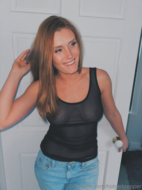 Hotredpepper sexy pornstar pic