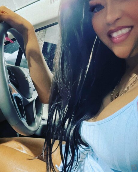 Jayla Starr sexy model image