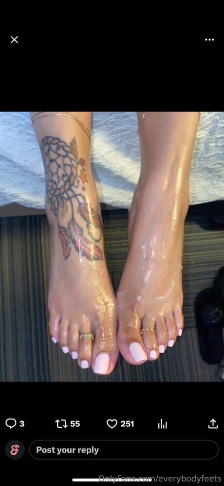 Everybodyfeets star xxx image