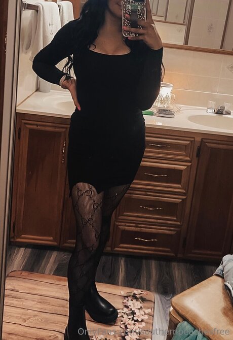 Southernpeachesfree art pornstar image