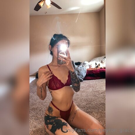 Peyton Grace free model photos