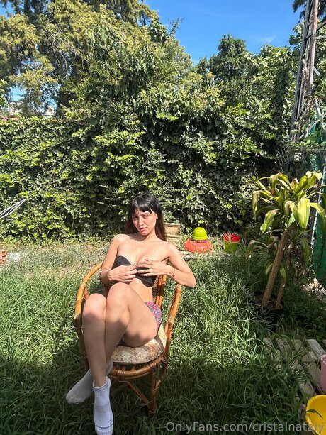 Cristalnataly nice actress pics