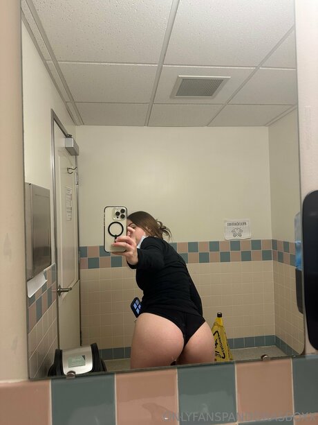 Prettypandora9 model erotic galleries