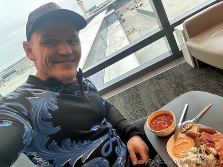 Gayvittlesfree Profile Photo