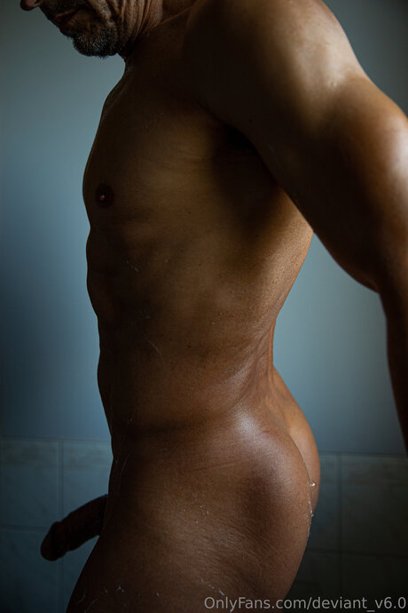 Deviant V6 0 free actress gallery