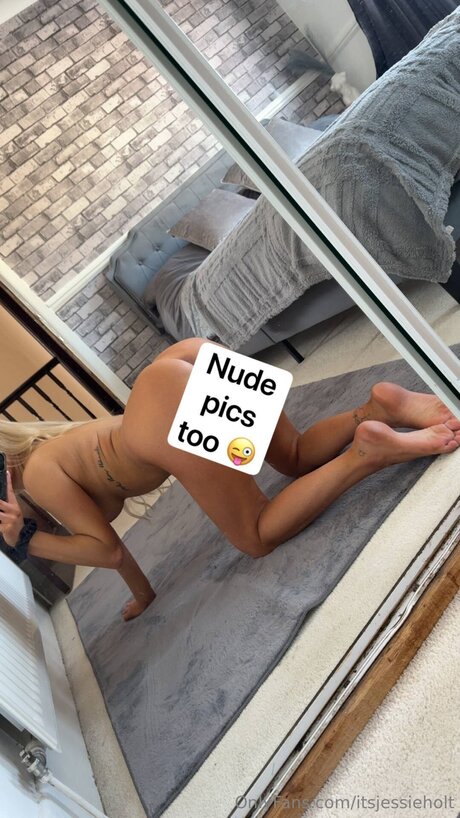 Itsjessieholt pretty star img