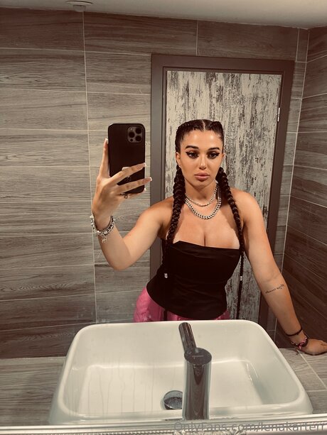 Jenniferluxe star photos