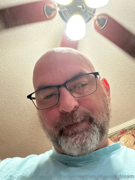 Man Of Your Dream star exclusive galleries