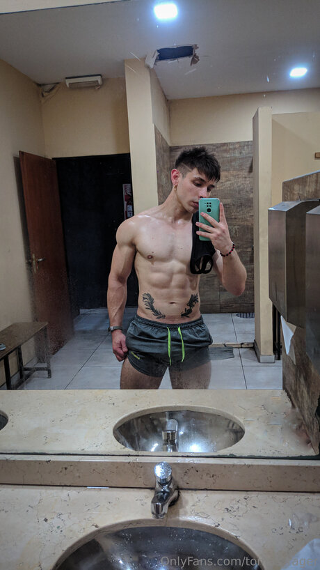 Tomas Rager hot star image