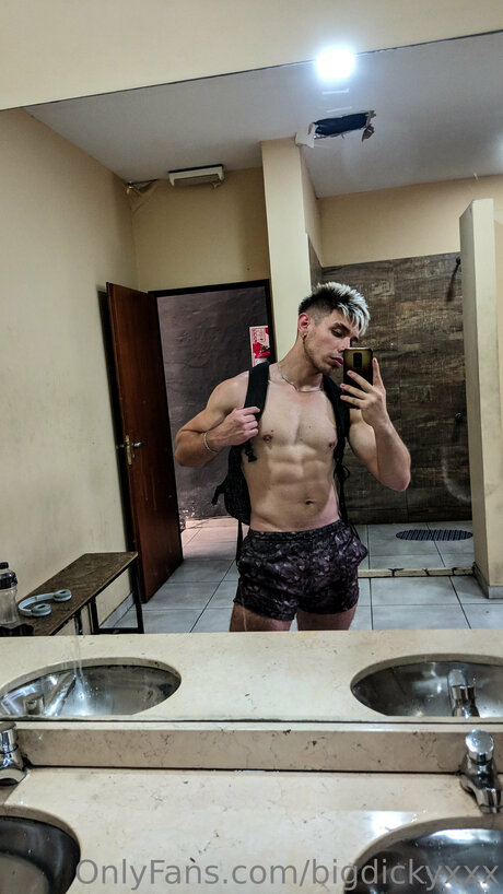 Tomas Rager pornstar art gallery