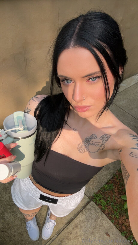 Xoavxo model pornographic photo