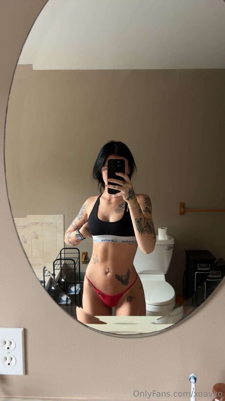 Xoavxo model high quality photos