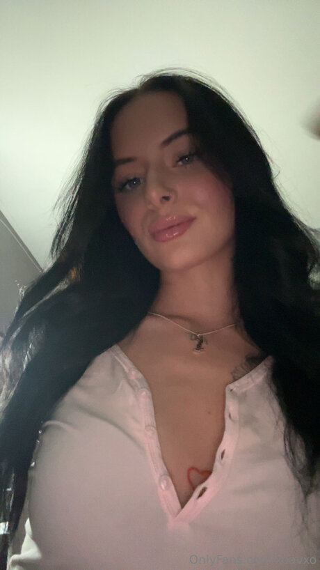 Xoavxo pretty model img