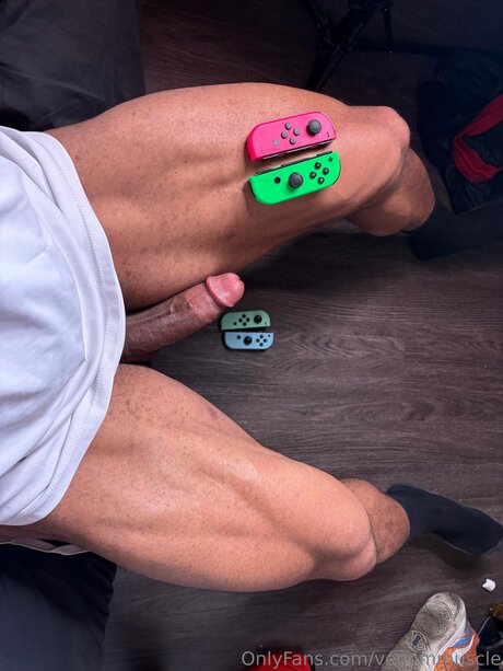 Gymzaddyvenom model beautiful archive