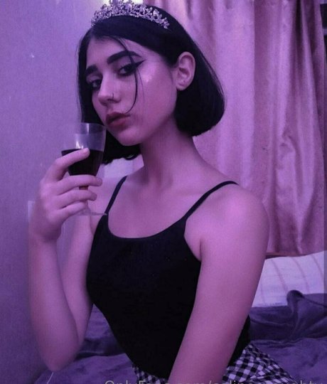 celine naughty star naked galleries