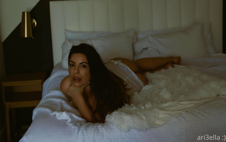 officiallyemmyjames model perfect image