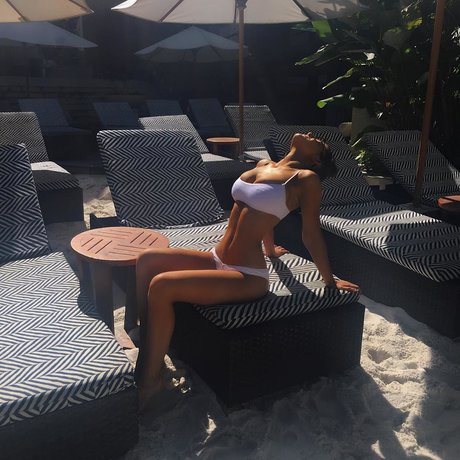 Kayla Butler sexy pornstar img