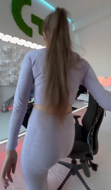 pov asian onlyfans hd img