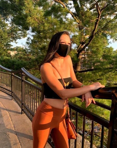 autumn2blazed model nude archive