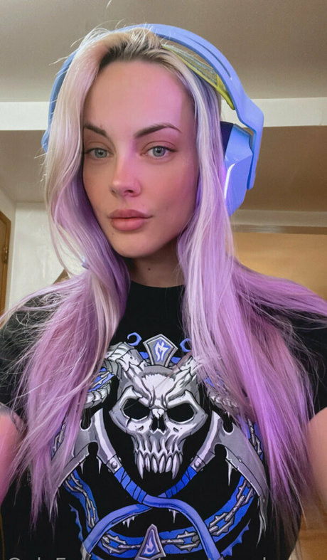 courtneydawne star sexy image