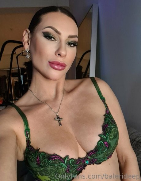 balerideep exclusive star picture