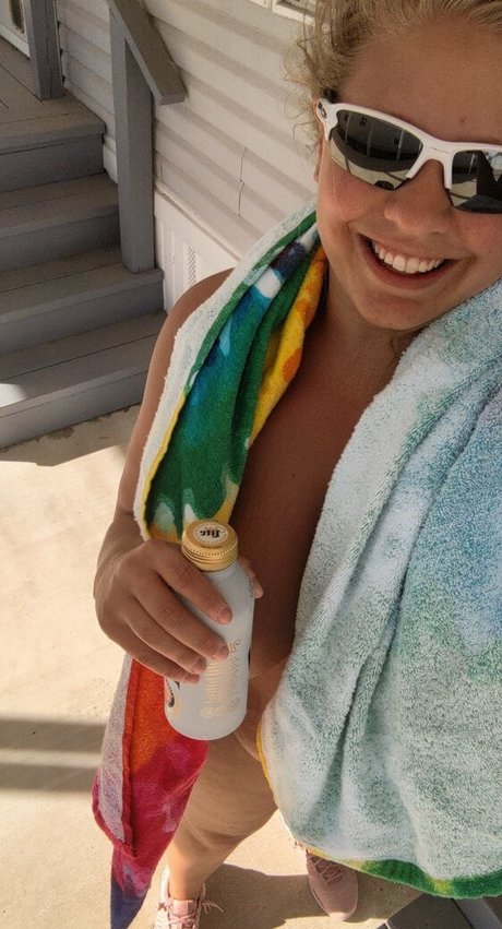 any1 4abj model high quality photo