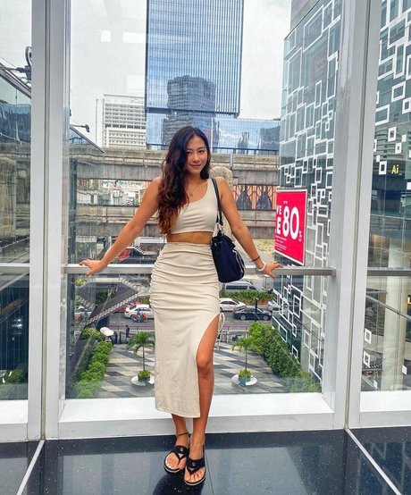 Mhyochi erotic pornstar archive