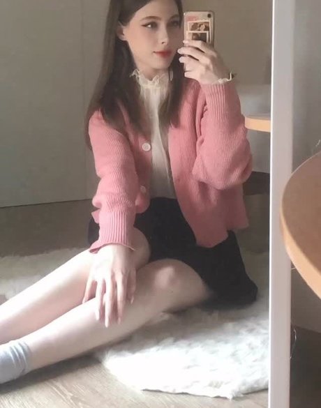 Pommys World exclusive actress img