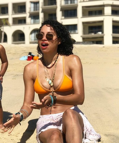 Jurnee Smollett pornographic model archive