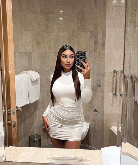 simmykk beautiful star photos