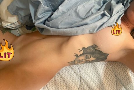 fart onlyfans sexy nudes photo