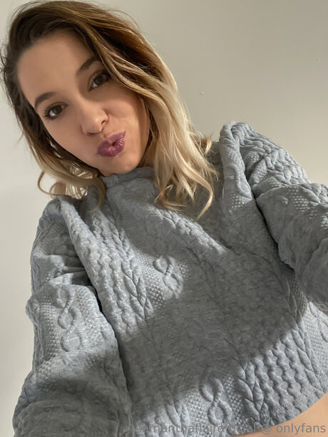 kitty onlyfans beautiful xxx photo