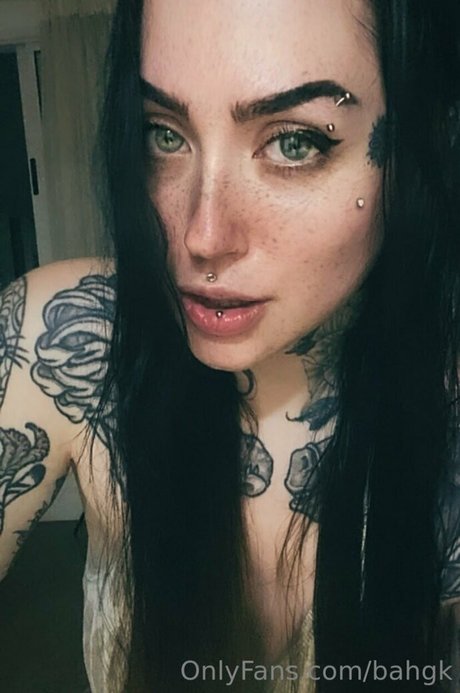 Barbara Garcievski star pornographic photos