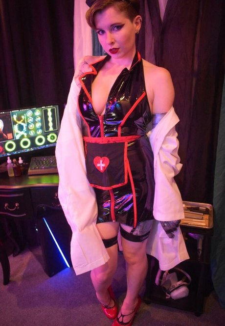 Tayliss Forge nice star pic