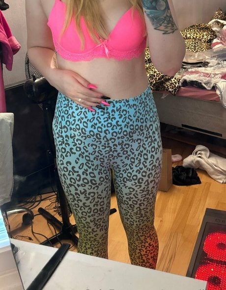 small cock shemale onlyfans beautiful gallery