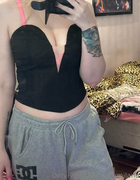 sexymilano star xxx photos